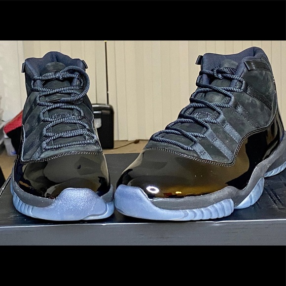 jordan 11 retro cap and gown
